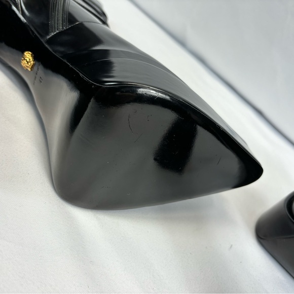 Versace - Aevitas Pointy leather ankle boots - Picture 12 of 12